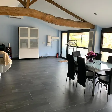 Equestre Drome Des Collines Farm stay *